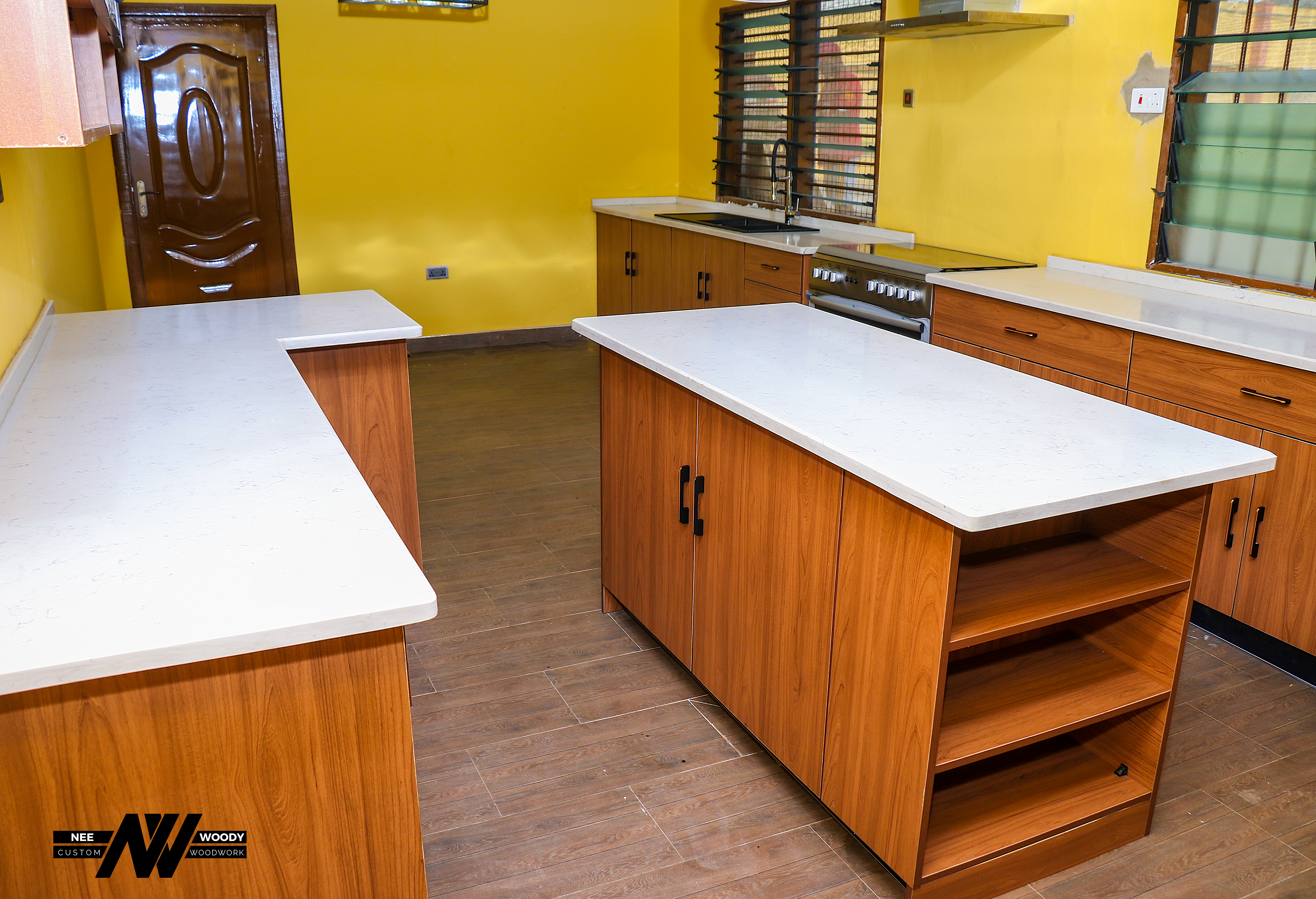 Dansoman kitchen island